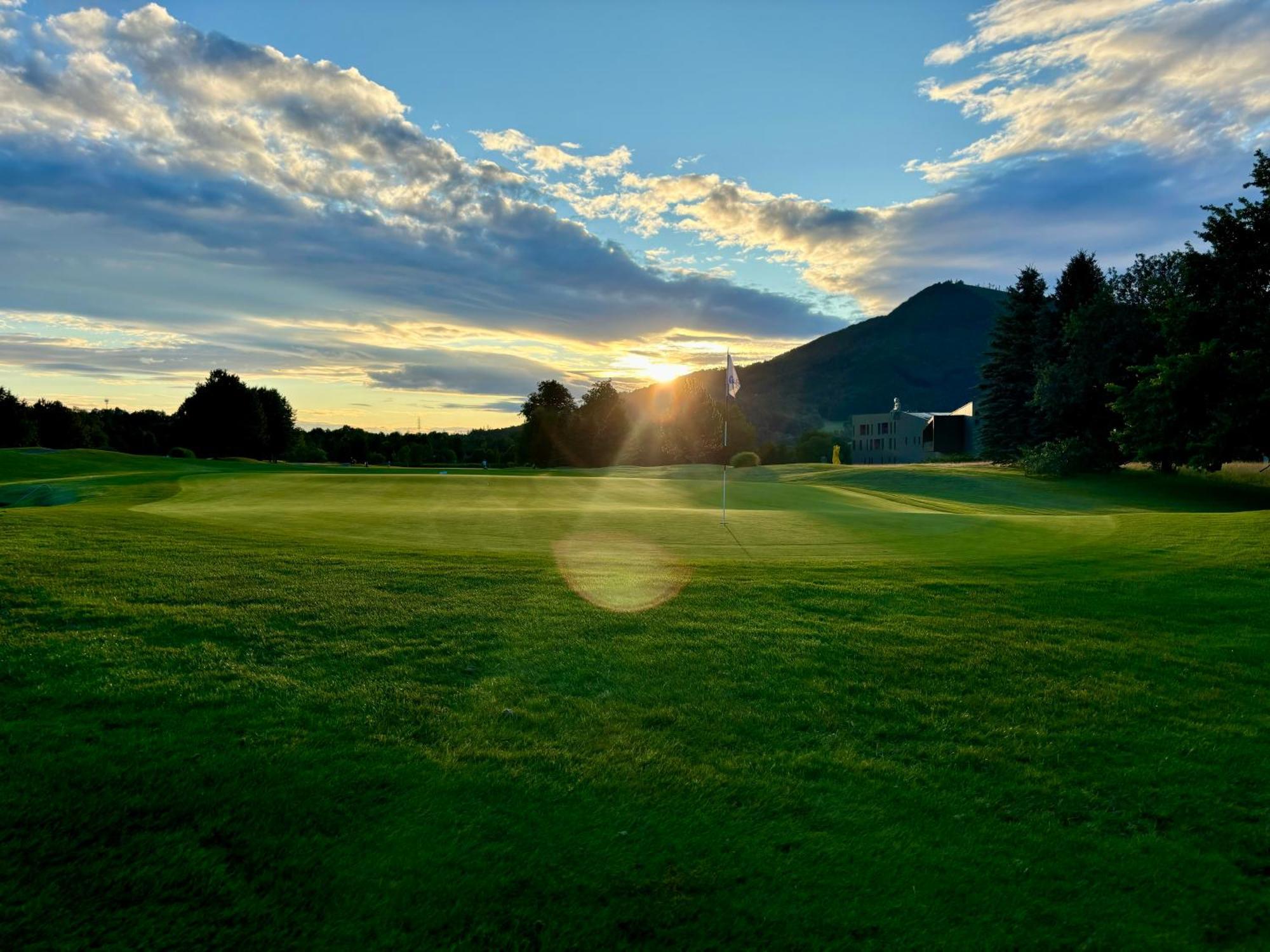 Teehouse Golf Apartment Čeladná エクステリア 写真